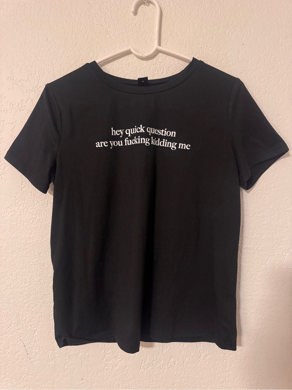 SHEIN Black Graphic Short Sleeve Tee